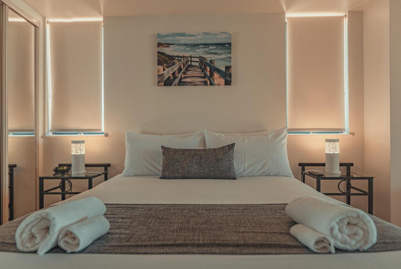 La Promenade Aparthotel Caloundra Kültér fotó