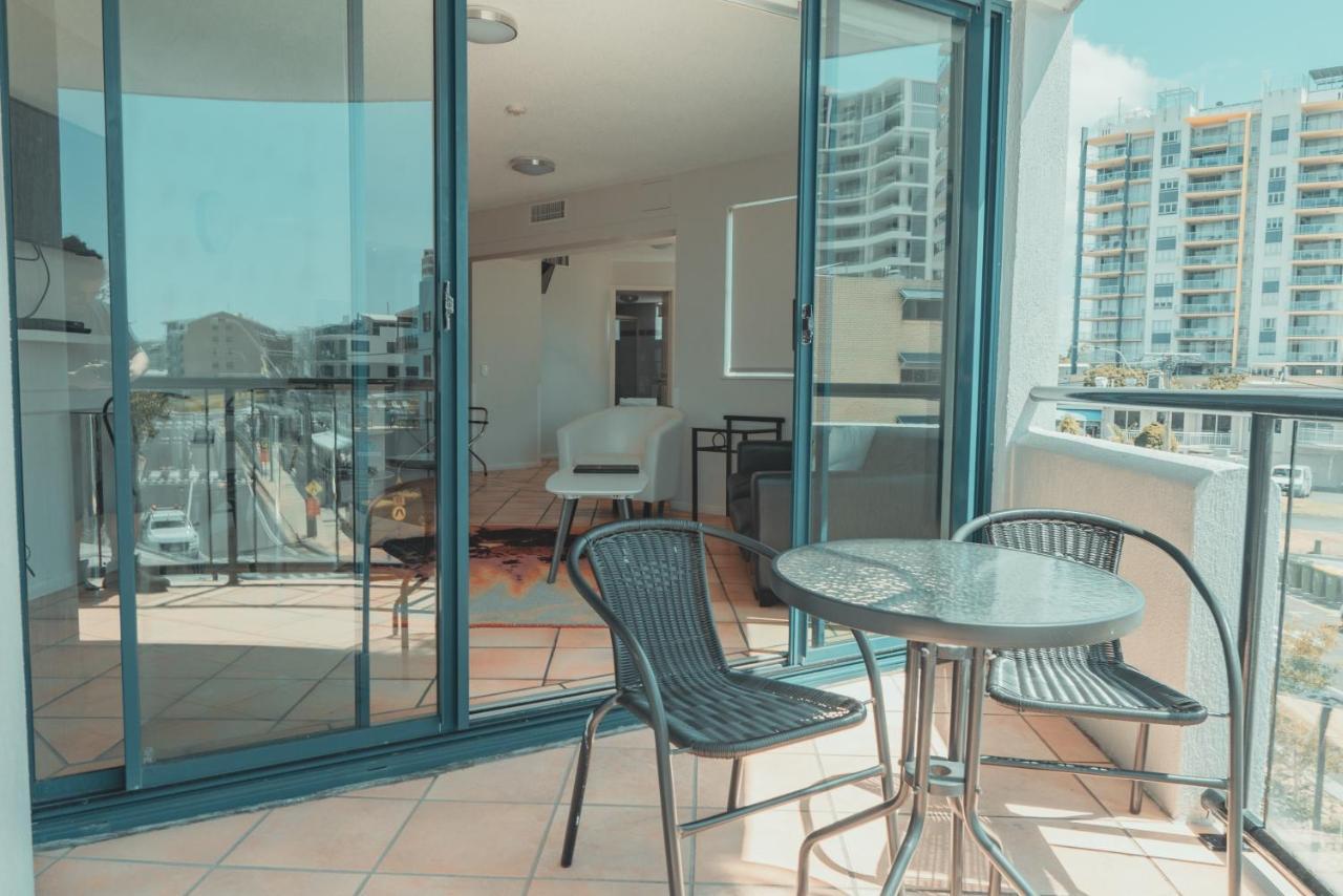La Promenade Aparthotel Caloundra Kültér fotó